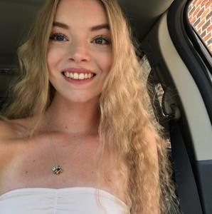 Meet your Posher, Melodie